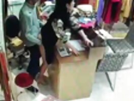 დიდი შავი მონსტრის მამალი წვრილფეხა გოგონასთვის ვიდეო (მაია დევისი)