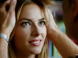 ნიკიტა ფონ ჯეიმსი Naughty Office– ის ვიდეოში (Seth Gamble)