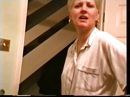 18 წლის მარლი ბრინსს უკანალი დაარტყეს